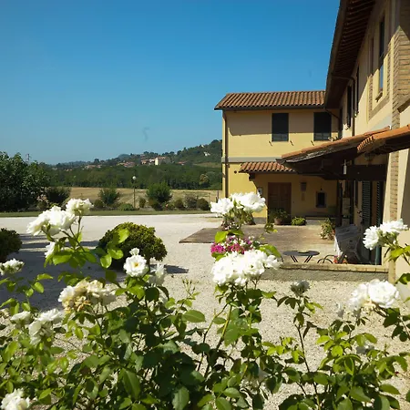 Ai Prati Фермерский дом *