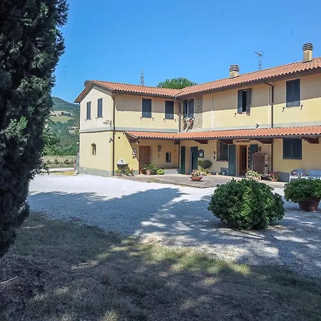 Farm stay Ai Prati
