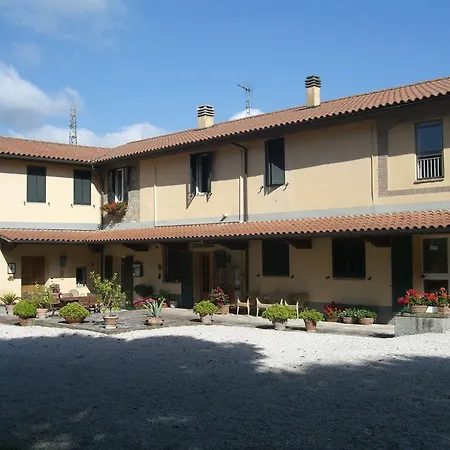 Ai Prati Farm stay *
